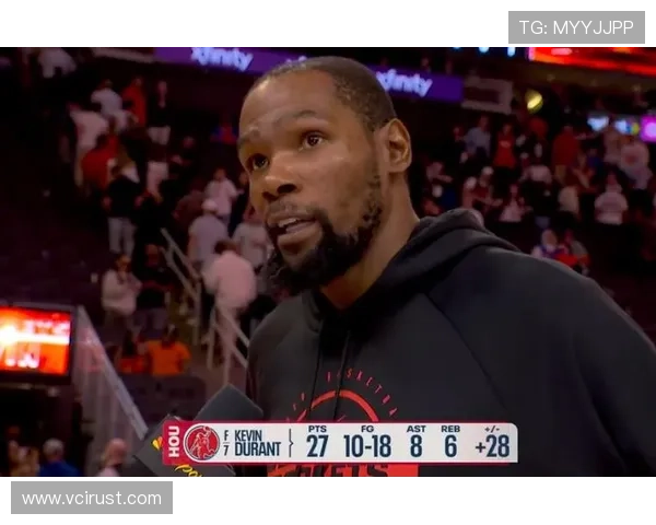 库里复出27场后险带队逆转杜兰特惊叹 库里复出27场后险带队逆转杜兰特惊叹